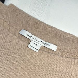 Diane von Furstenberg Split-back Knit Cape